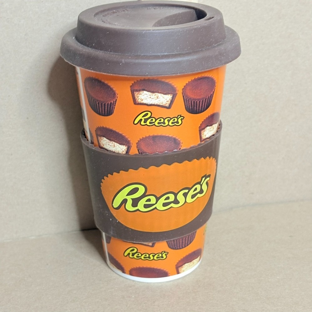 Reese's Peanut Butter Cup Ceramic Travel Mug w Silicone Lid Sleeve Galerie 16 oz